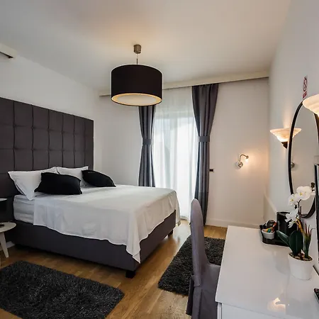 Hotel Zarko 4*