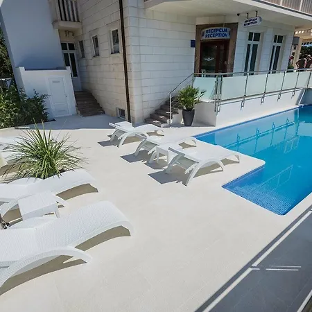 Zarko 4* Kaštel Stari